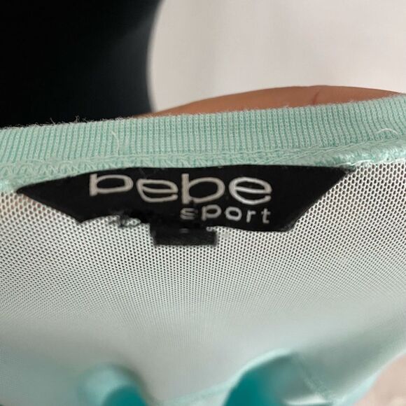 Bebe Logo Cropped T-Shirt - Women’s L - Picture 7 of 7